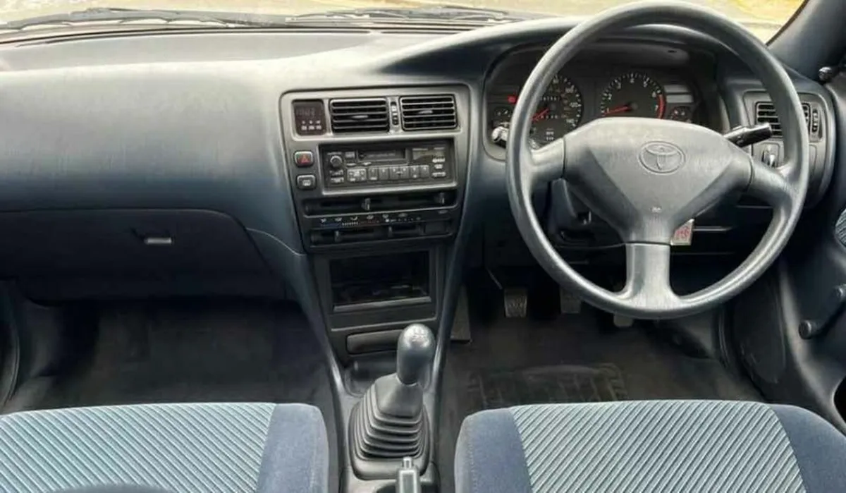 Jap Toyota Corolla E10 XLI 92-97 Switches - Image 1