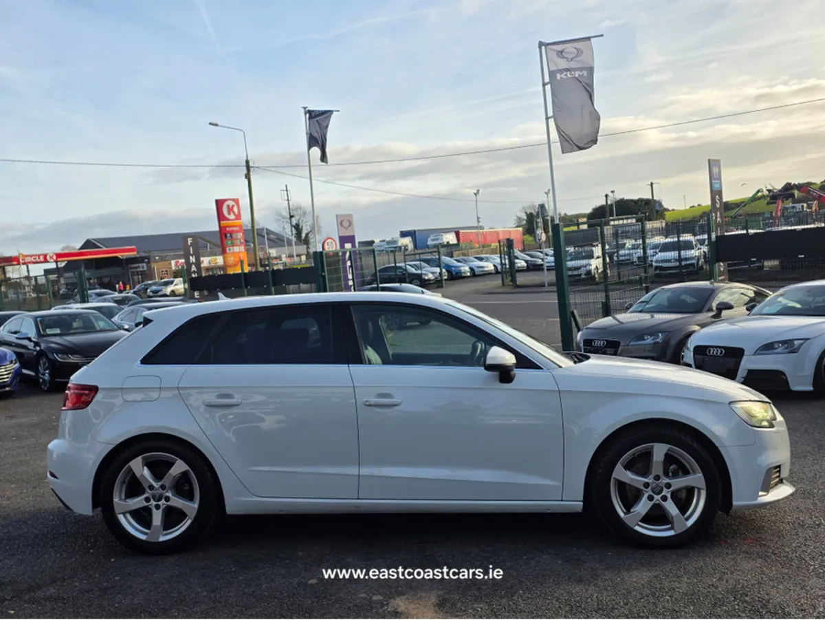 Audi A3 1.4 TFSI FULL LEATHER SEATS / VIRTUAL COCK - Image 4