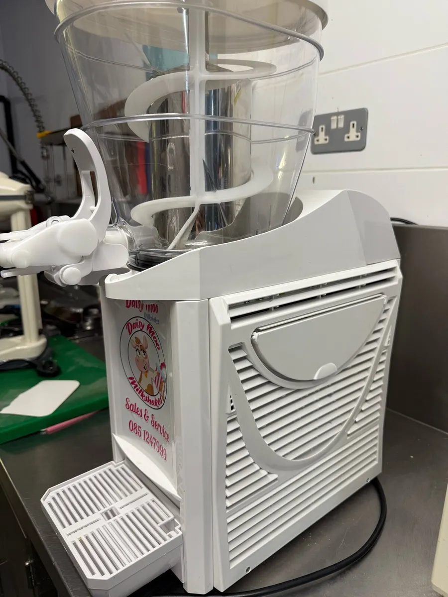 milkshake machine - Image 1