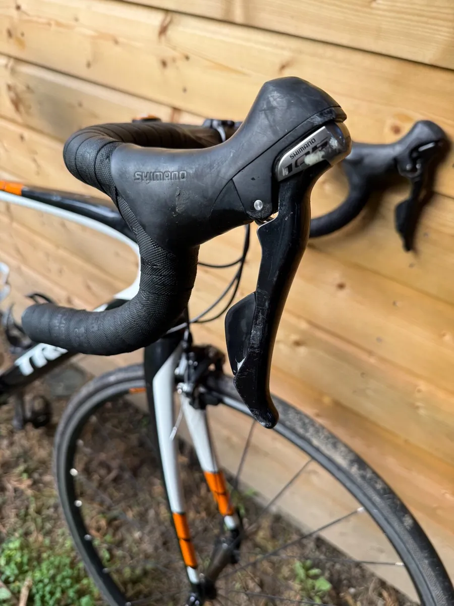 Trek Domane 5.4 - Image 2