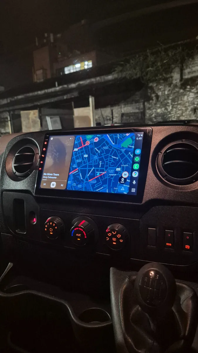 Renault Master Recovery Truck Full Aluminium Body - Image 2