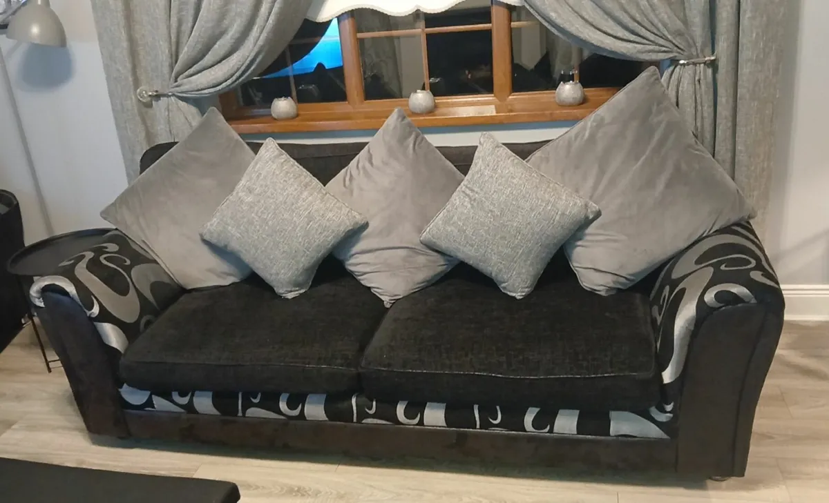 Sofa 3-1-1 - Image 1