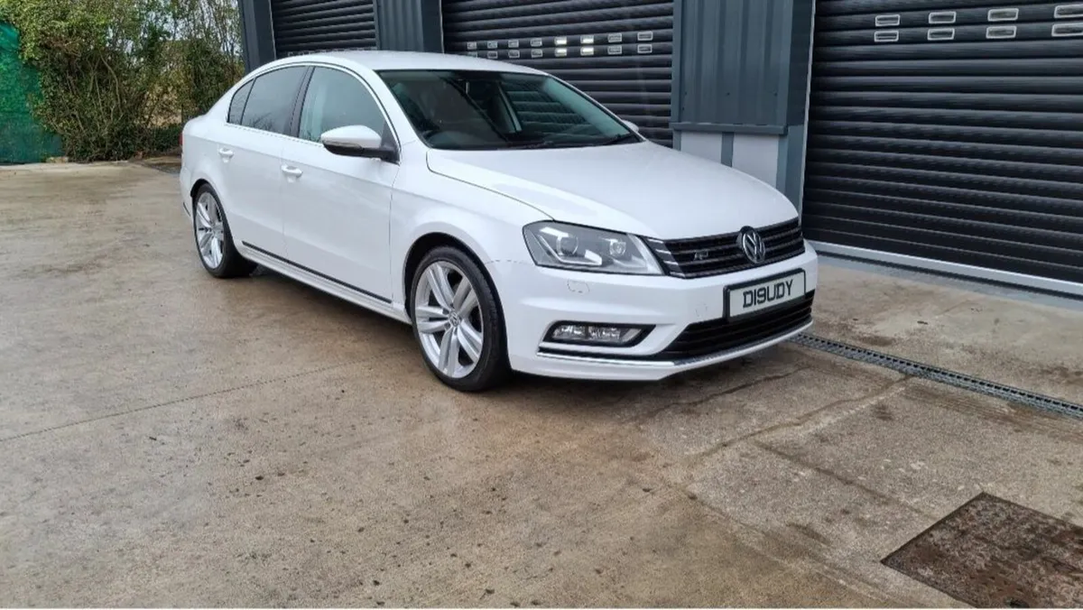 Volkswagen Passat 2014 - Image 3