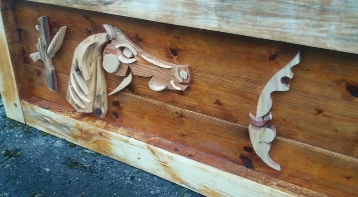 Rustic Driftwood Horse Wood Art - Image 3