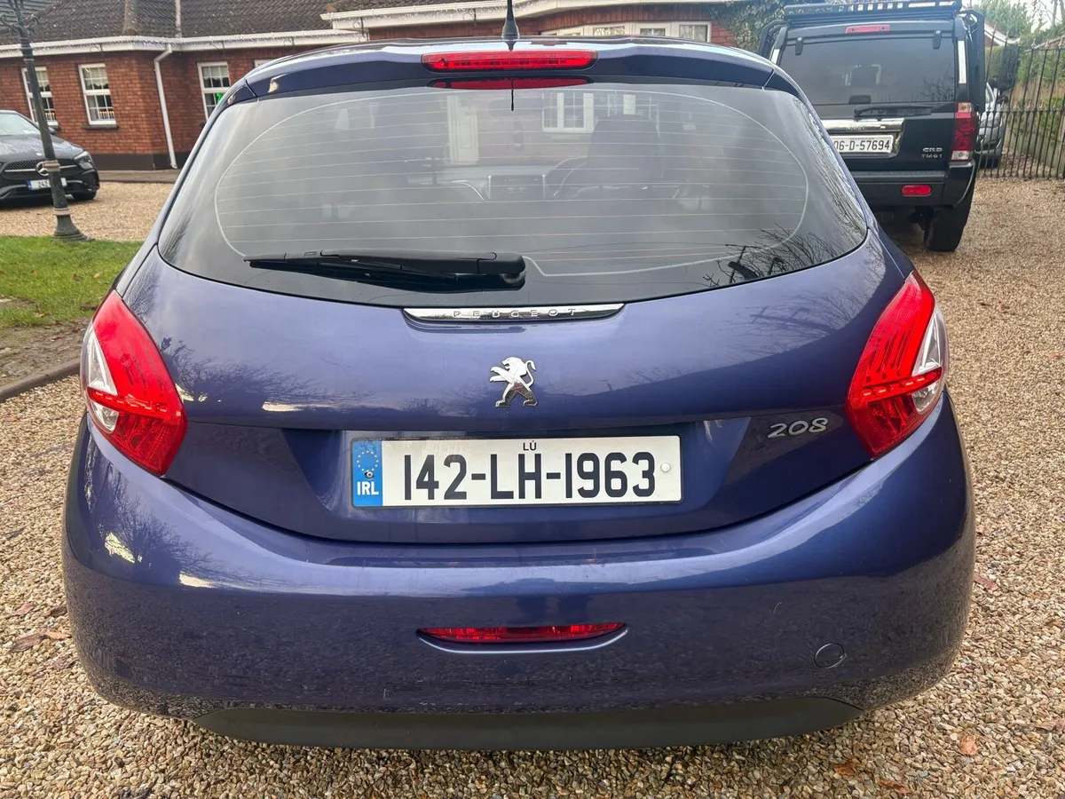 2014 Peugeot 208 , 1.2 petrol - Image 4