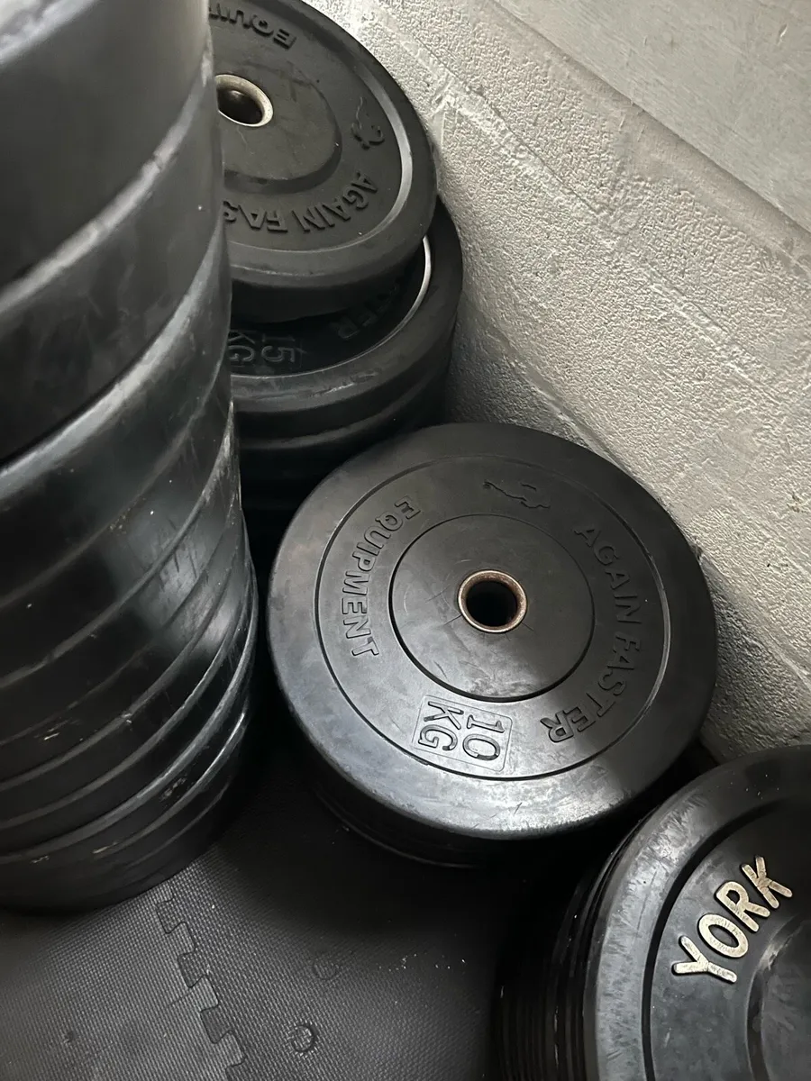 Olympic rubber bumper weight plates - Image 4