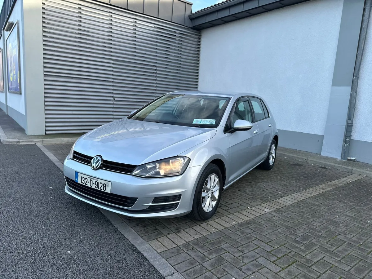 Volkswagen Golf 2013 - Image 1