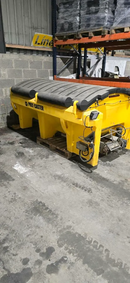 Gritter Salt spreader - Image 4
