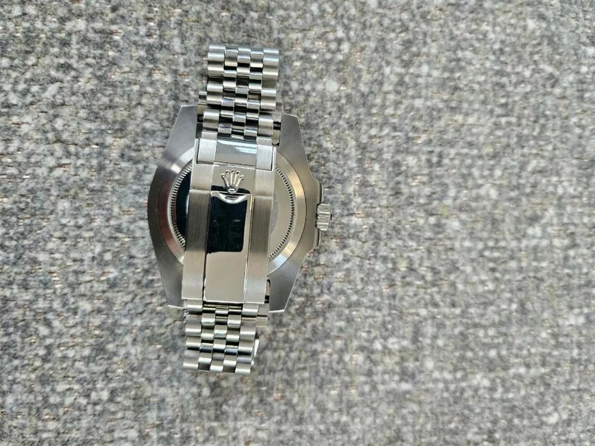 Watch - Image 2