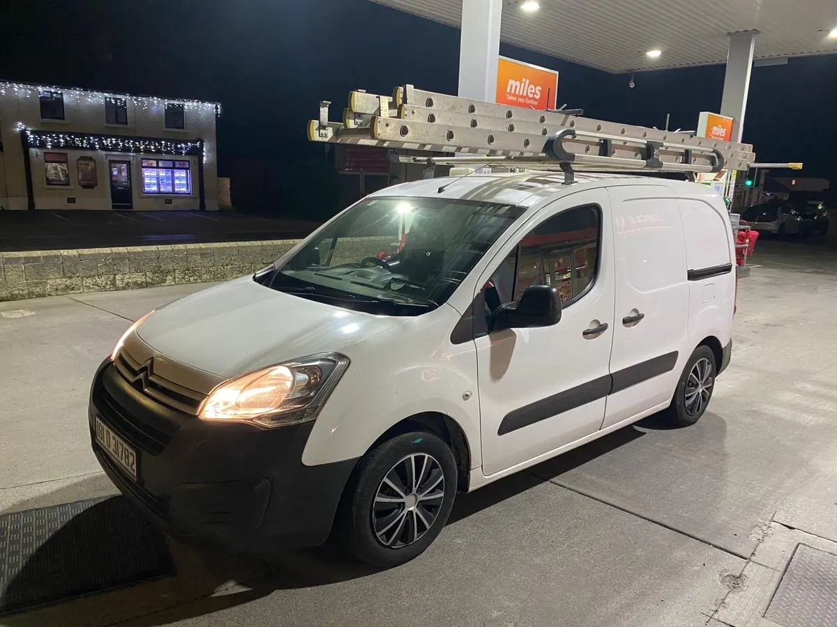 2018 Citroen Berlingo 3 Seater - Image 3