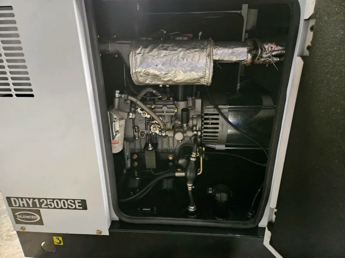 Hyundai dhy12500se generator - Image 3