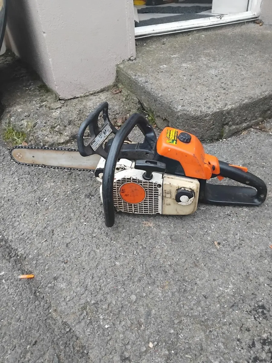 3 husqvarna .2  sthil ..1 oleo mac read add - Image 1