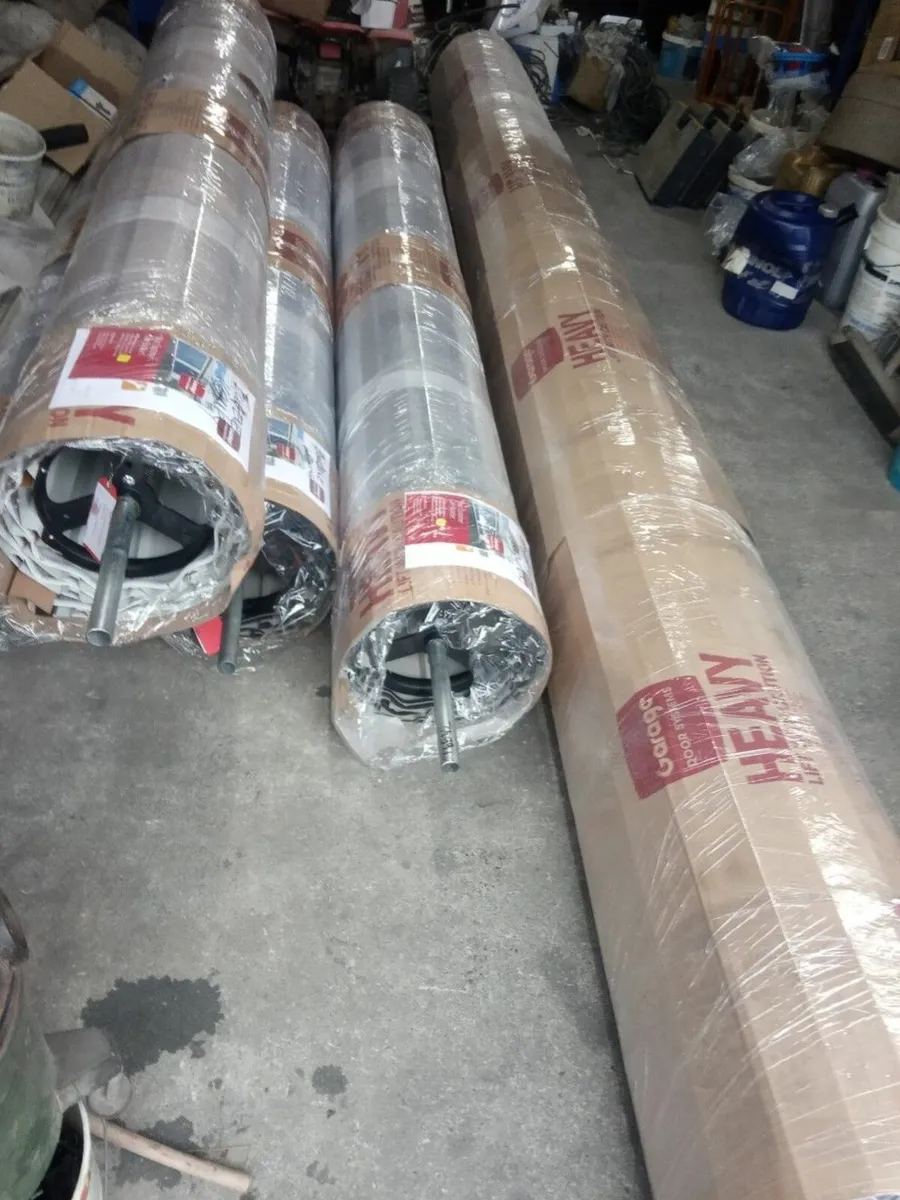 roller  door  2nd,  as  new,  anthracite - Image 2