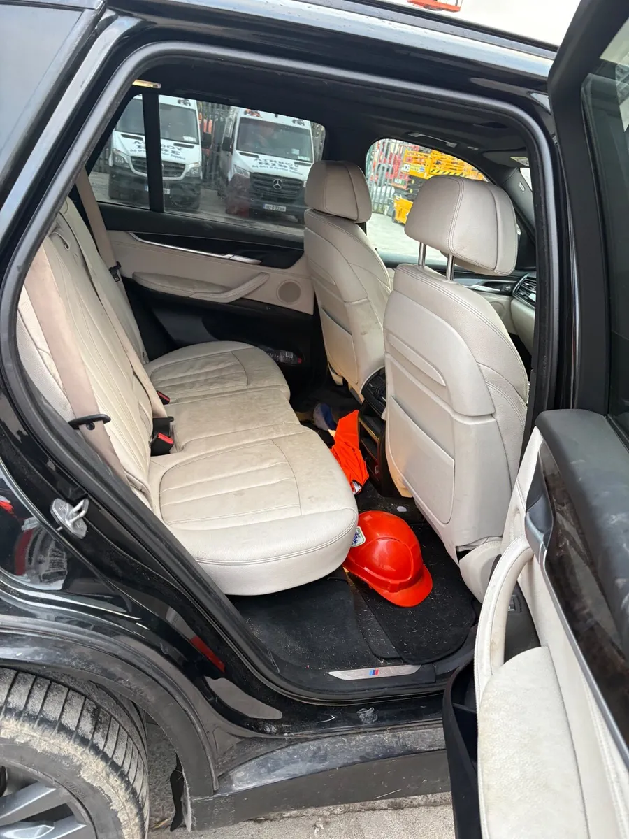 BMW X5 2015 - Image 1