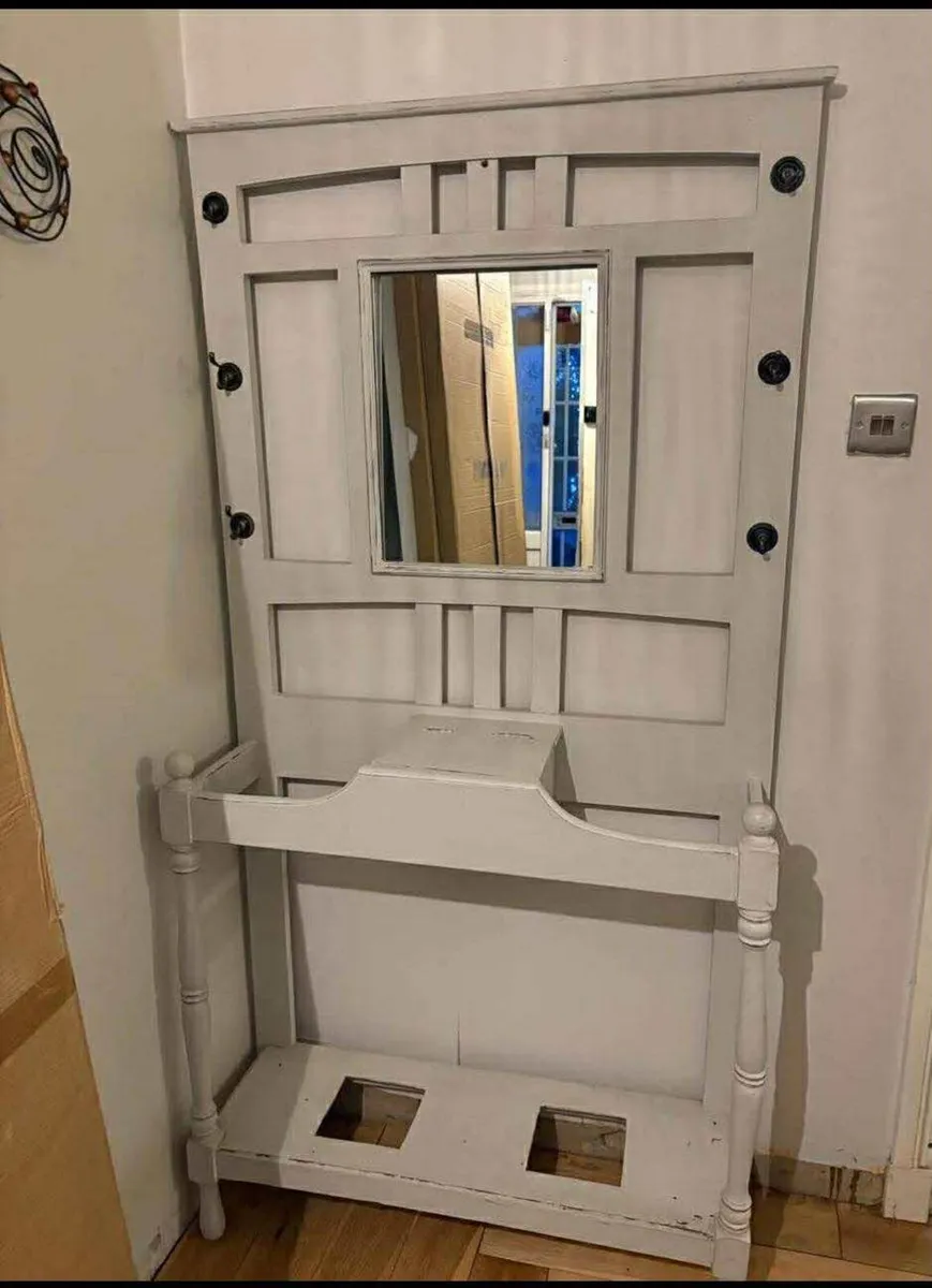 Hall dresser - Image 2