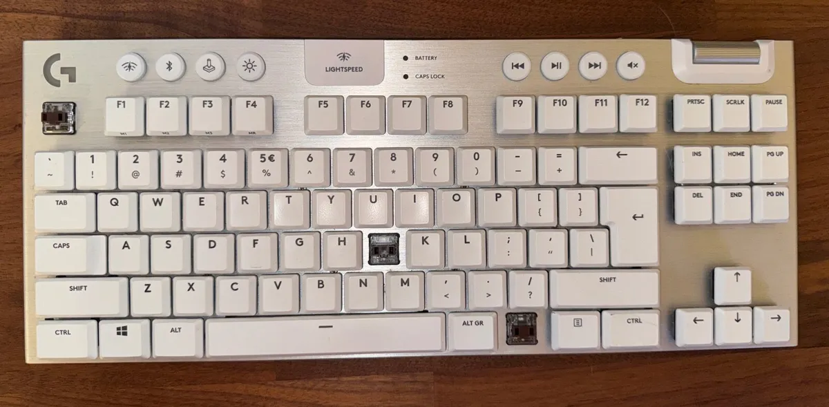 Logitech G915 TKL Lightspeed Wireless (Tactile) - Image 1