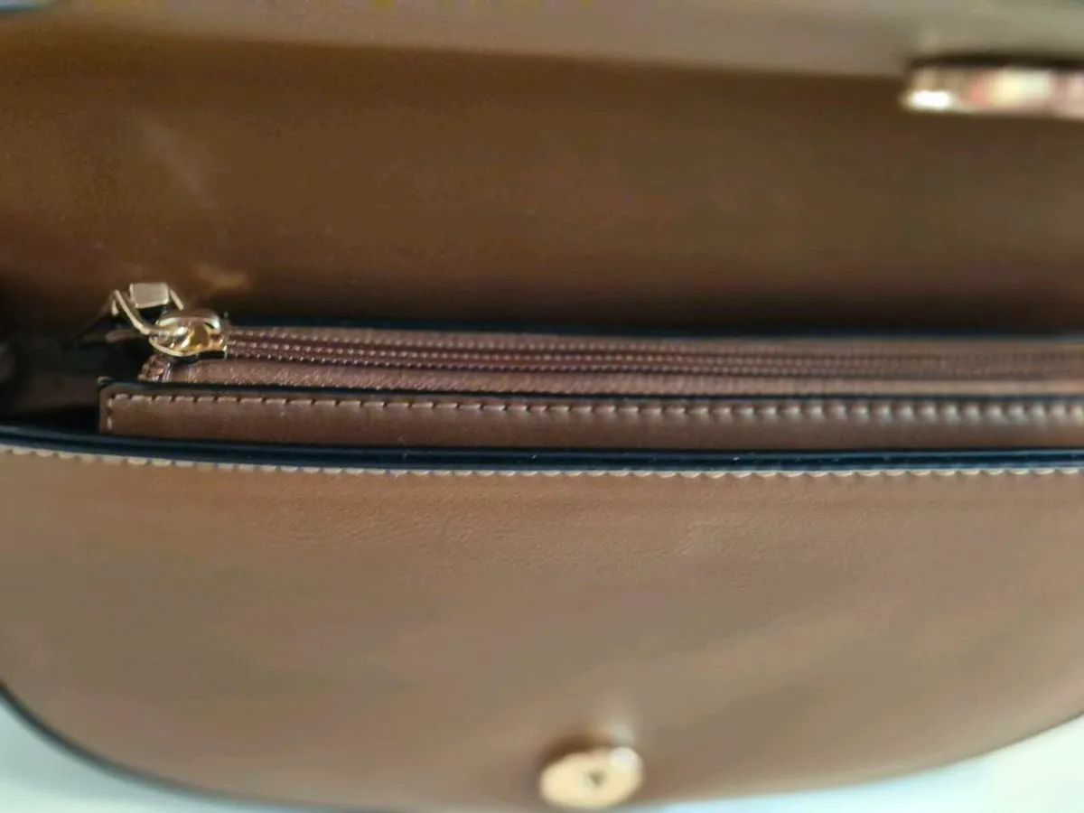 Small Crossbody Handbag - Image 4