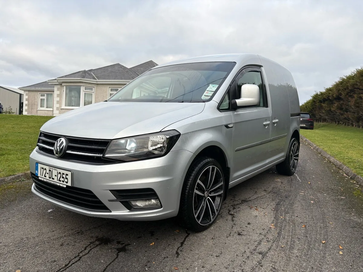 2017 VW Caddy 2.0 TDi Highline 150 - Image 2