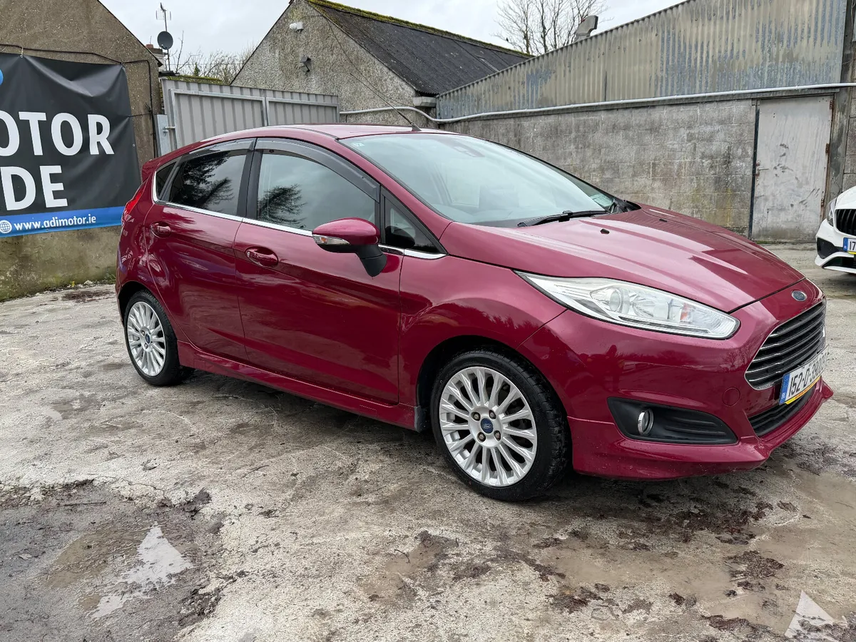 Ford Fiesta 2015 - Image 2