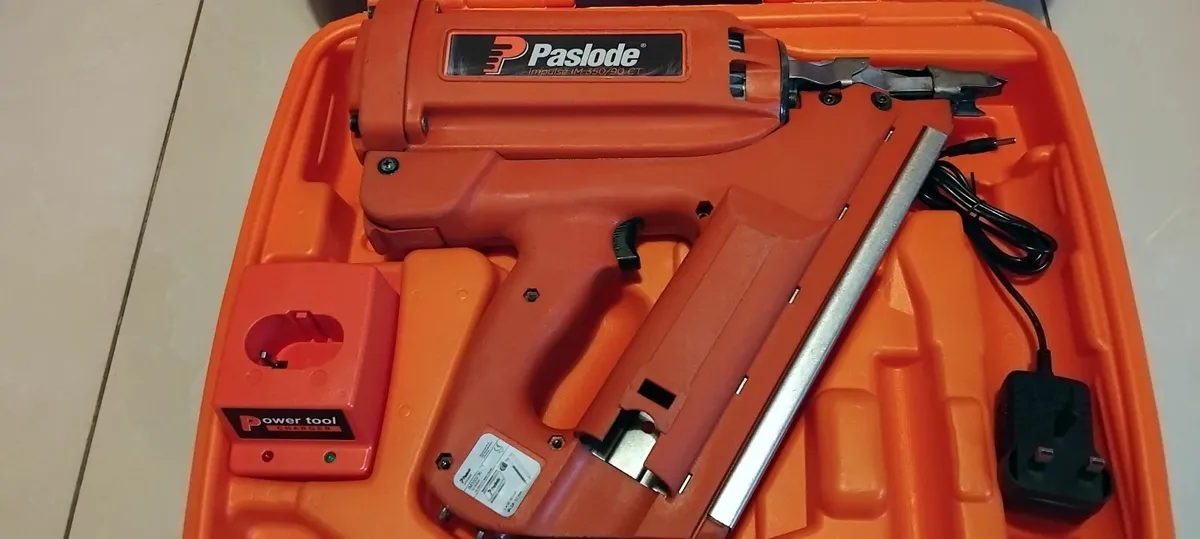 Paslode im350 1st Fix Nail Gun"Fully Serviced" - Image 1