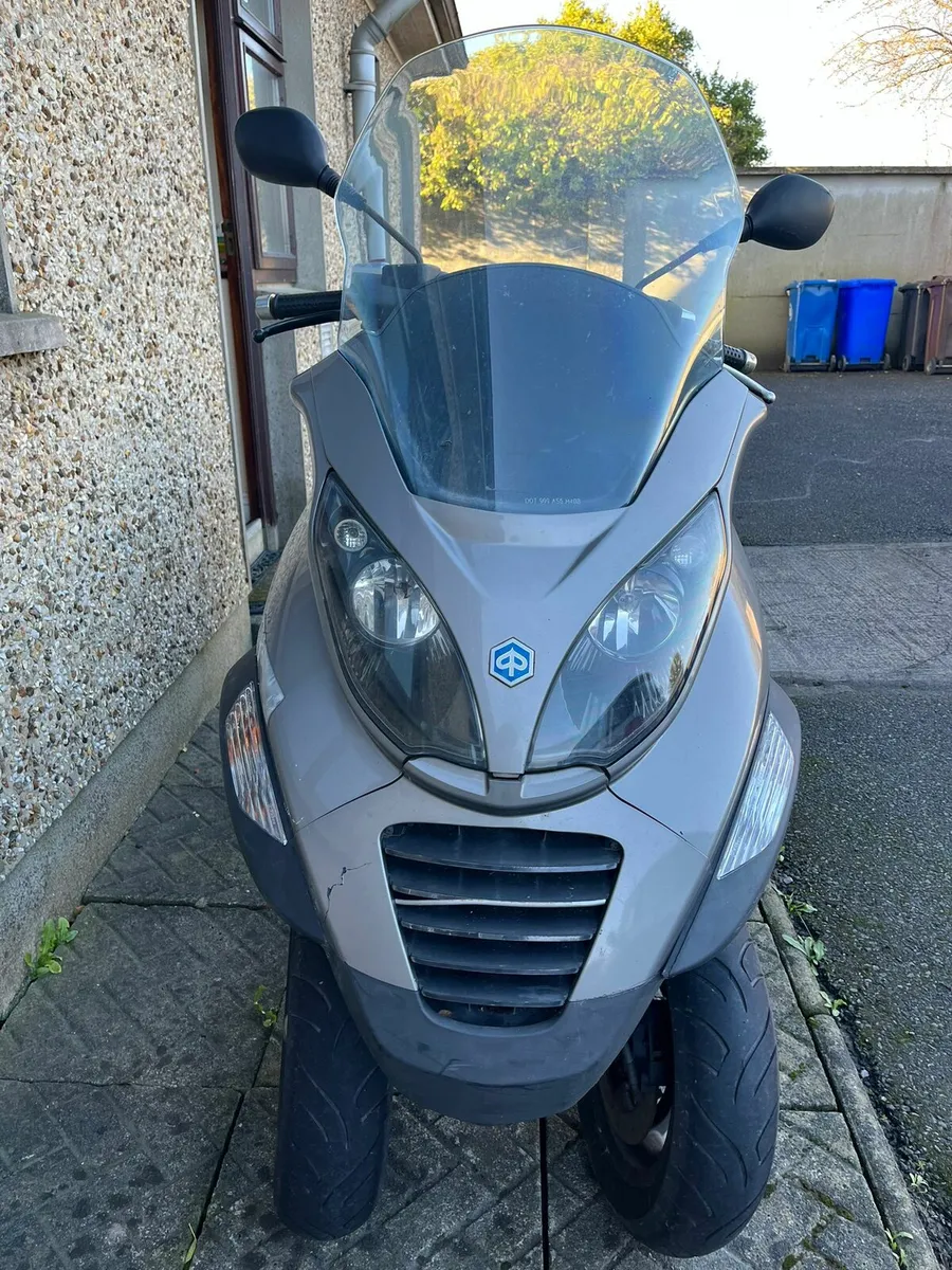 Piaggio mp3 - Image 1