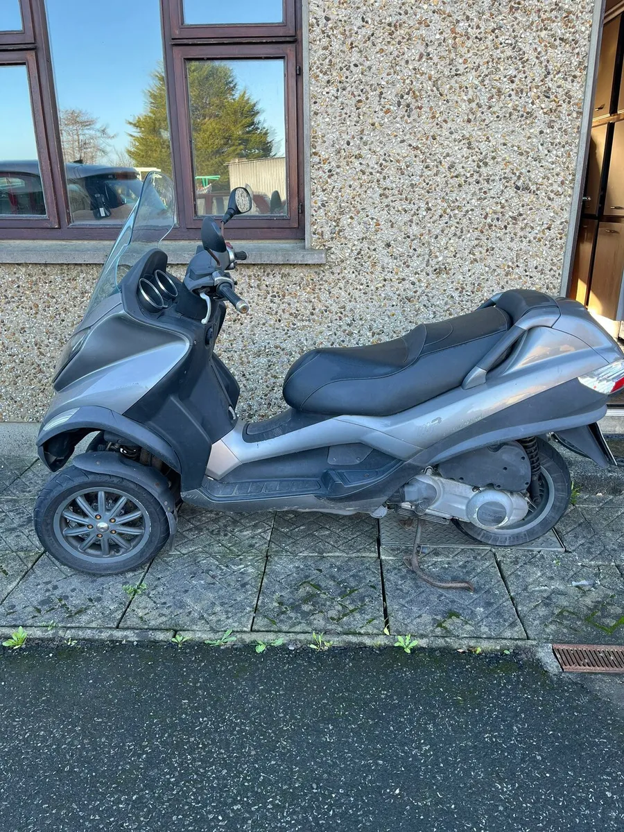 Piaggio mp3 - Image 4