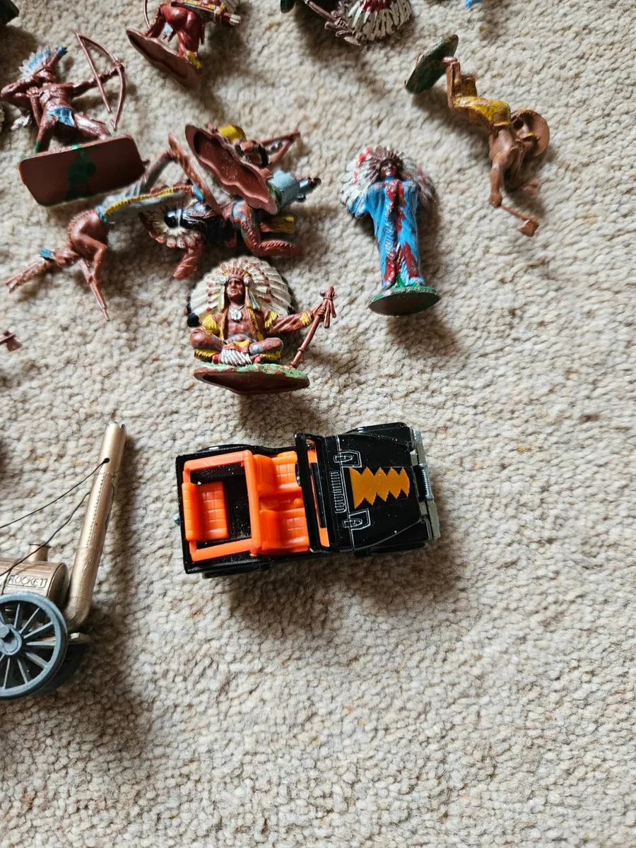 Vintage Crescent Matchbox Corgi lot - Image 4