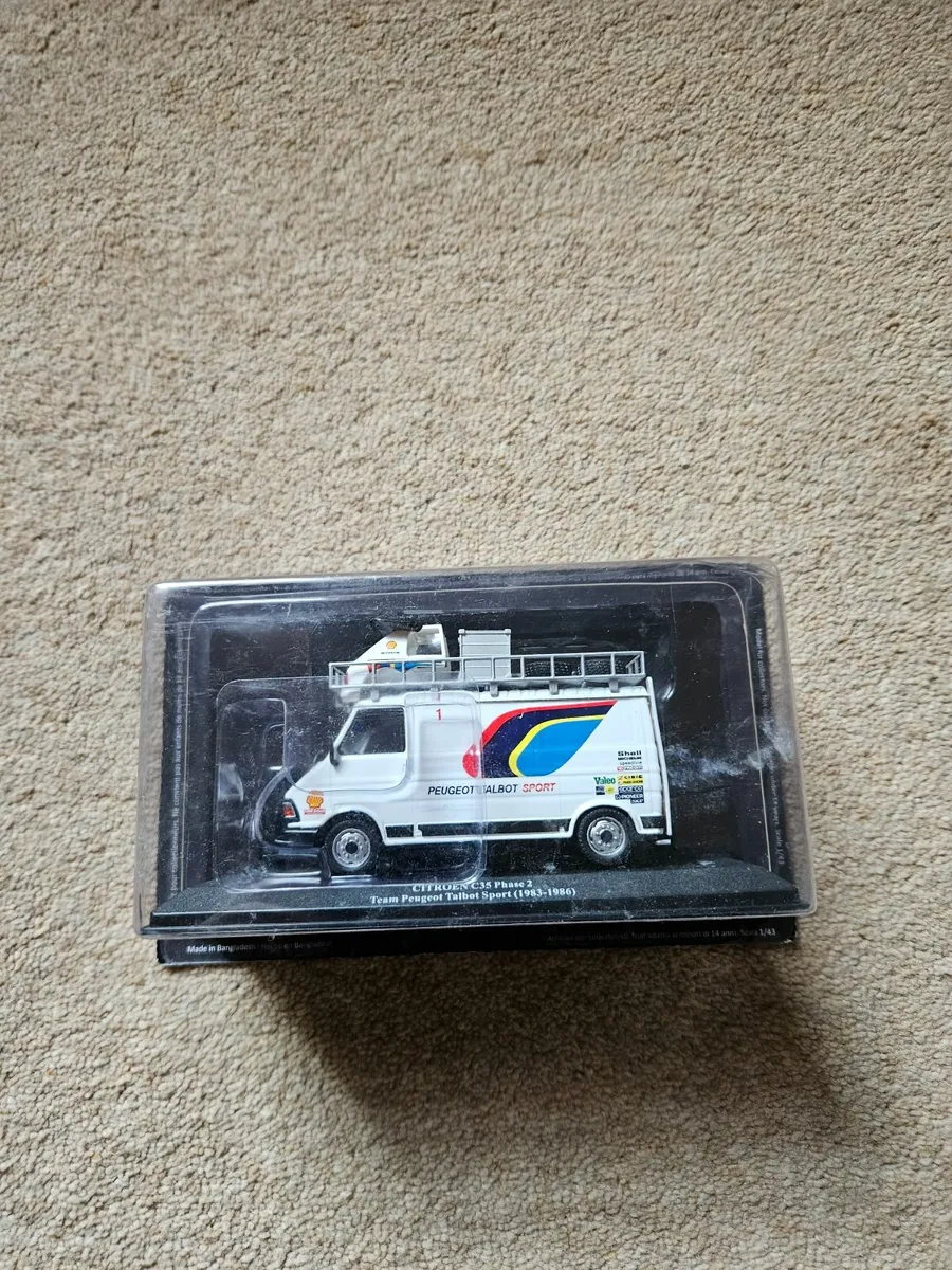 Corgi De Agostini Peugeot Rally Van - Image 1