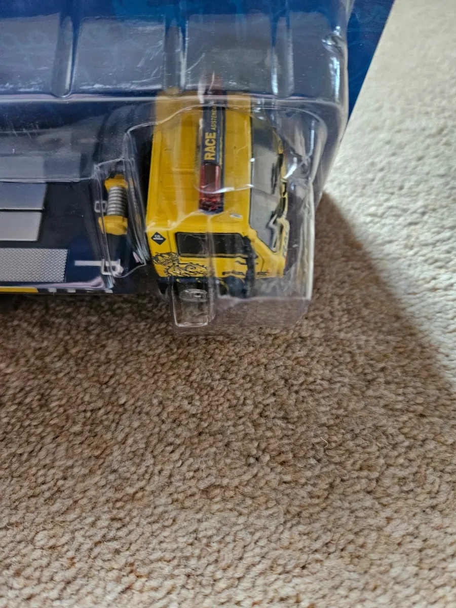 Corgi De Agostini Car Transporter Recovery Truck 1 - Image 4