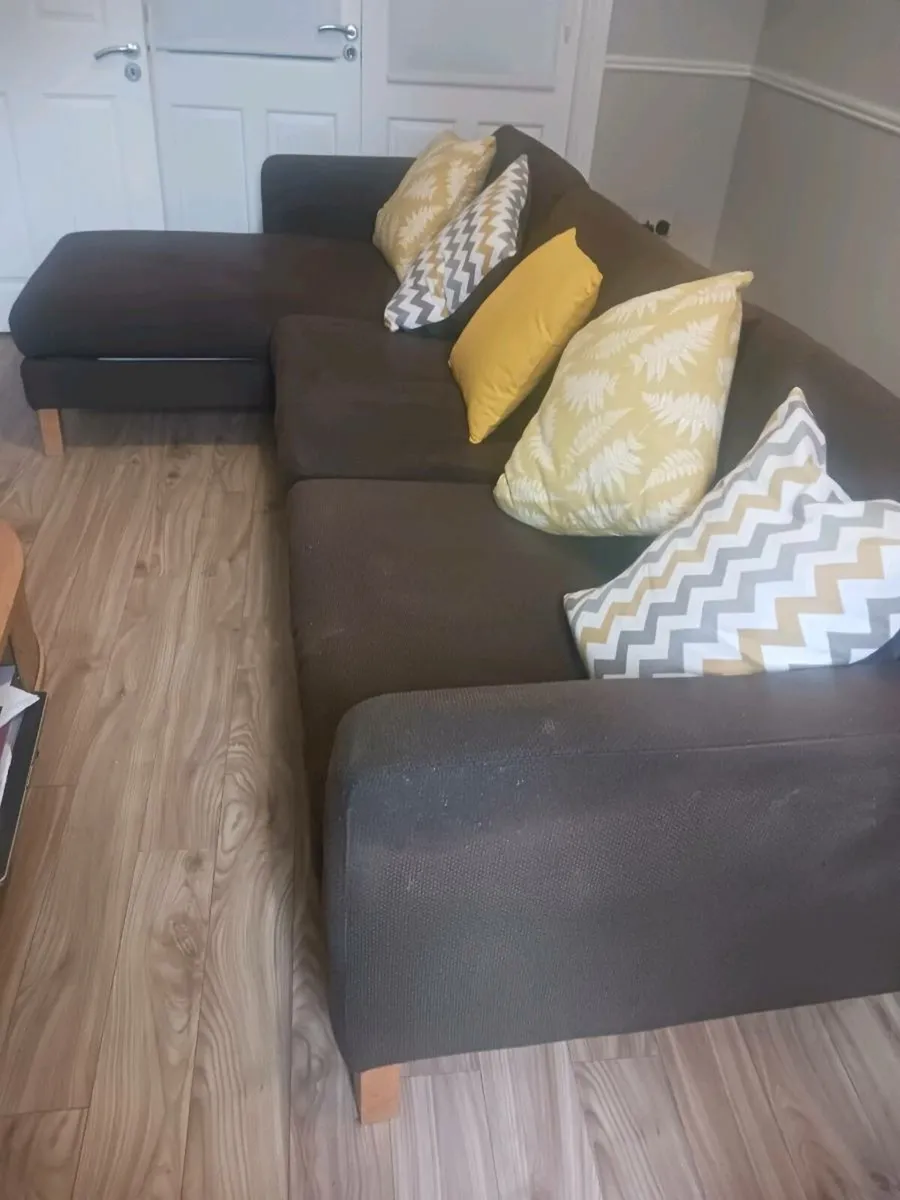 Large Sofa with Chaise - Image 2