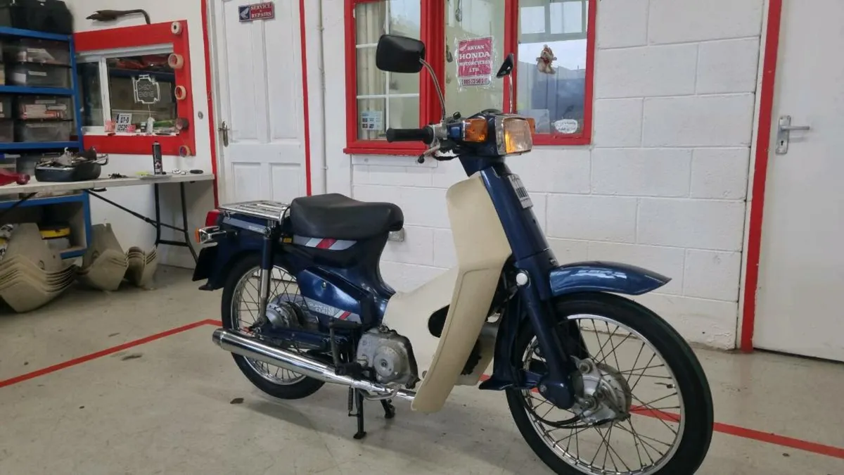 Honda Cub 50 - Image 1