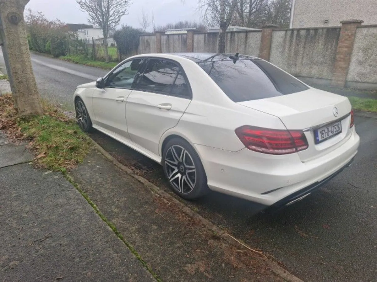 Mercedes-Benz E-Class 2015 Night ed. Premium plus - Image 3
