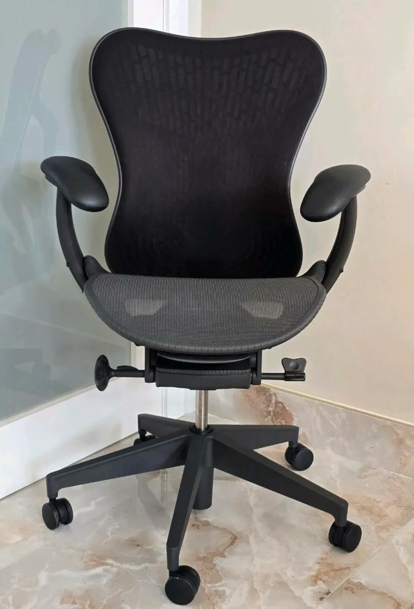 Herman Miller Mirra 2 Fully Loaded - Image 2