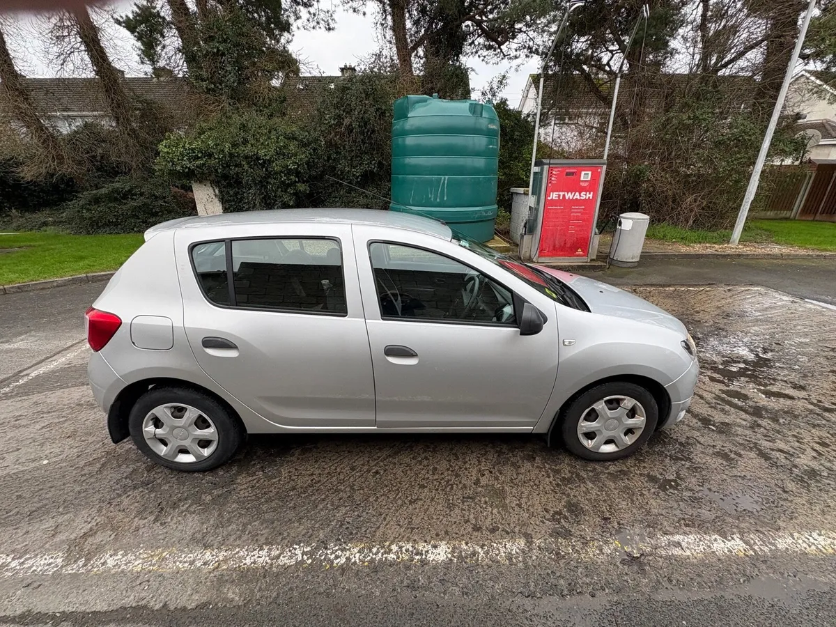Dacia Sandero 2014 - Image 1