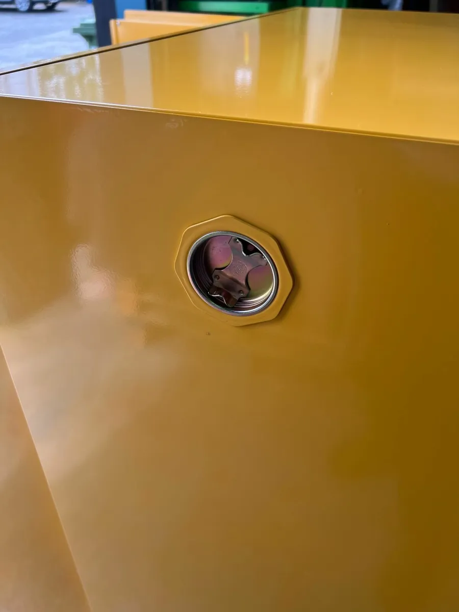 Chemical Storage Unit - Image 3