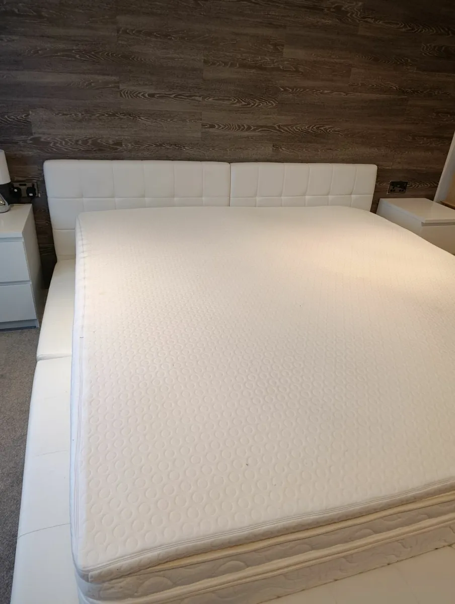 Bed faux leather - Image 1