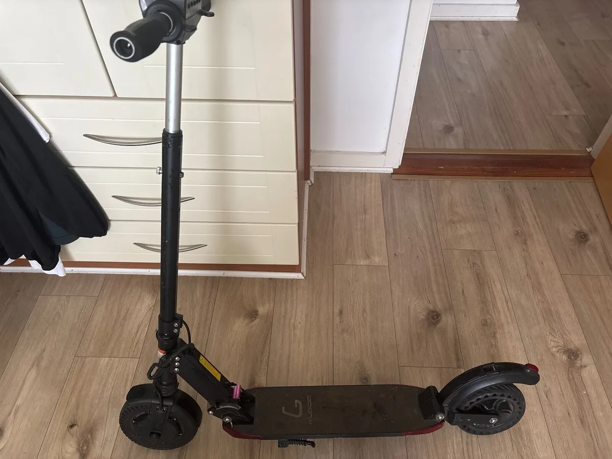 Electric scooter - Image 1