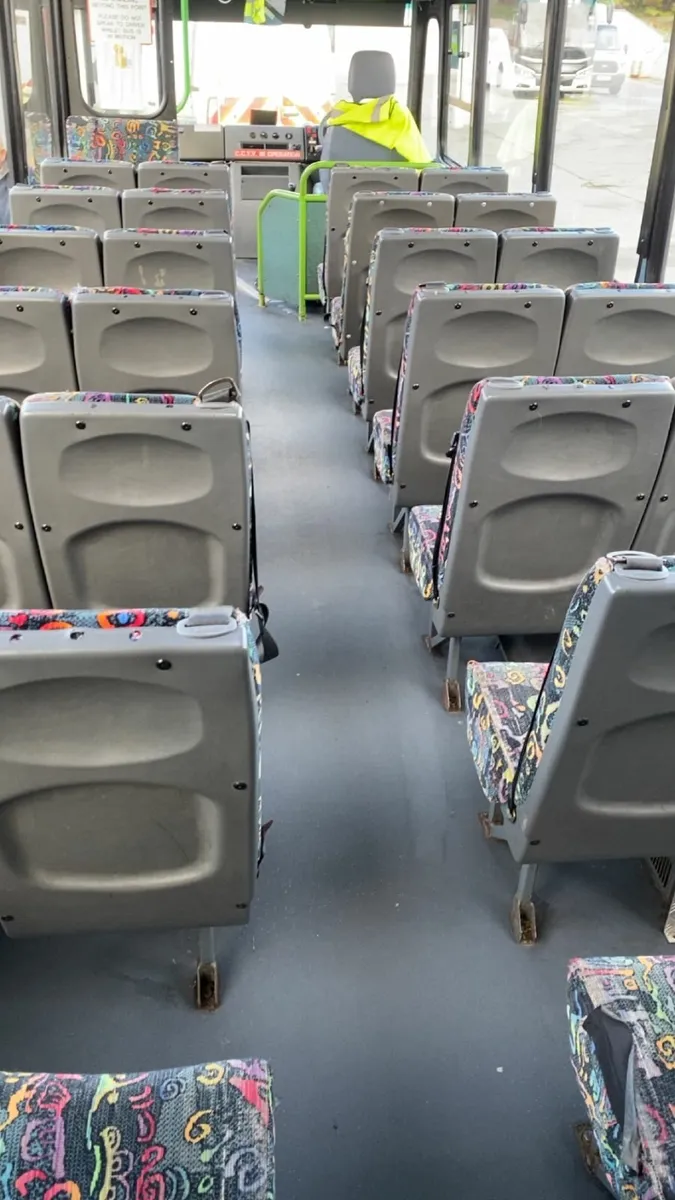 Mercedes-Benz Other 2005 - Image 3