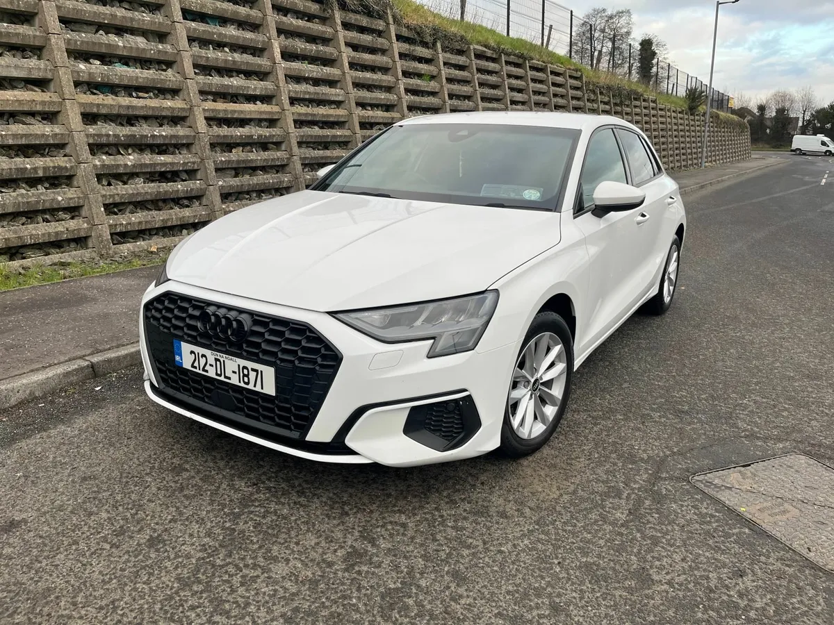 212 Audi A3 30 TFSI Technik 5dr 1.0 110bhp White - Image 2