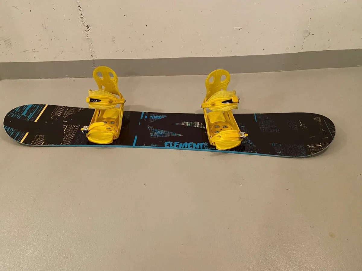 Beginners Snowboard - Image 3