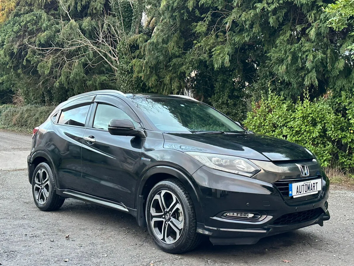 Honda Vezel 2016 1.5 Hybrid Auto High Spec  Model - Image 4