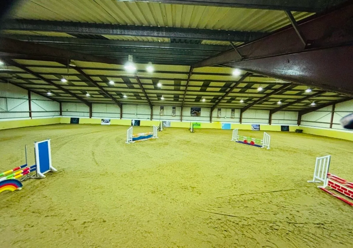 Stable barn to rent with top class facilities - Image 3