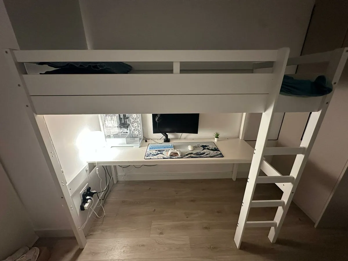 High sleeper loft bed - Image 1