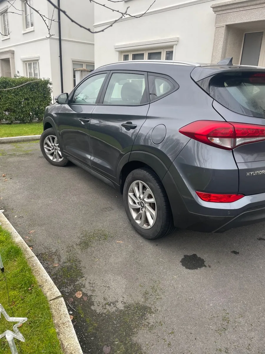 Hyundai Tucson 2017 - Image 2
