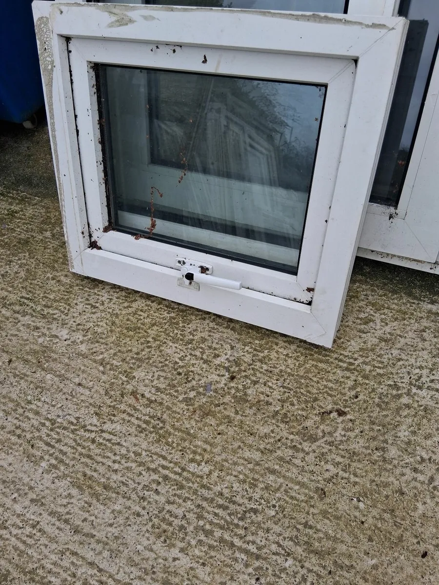Small window with opening