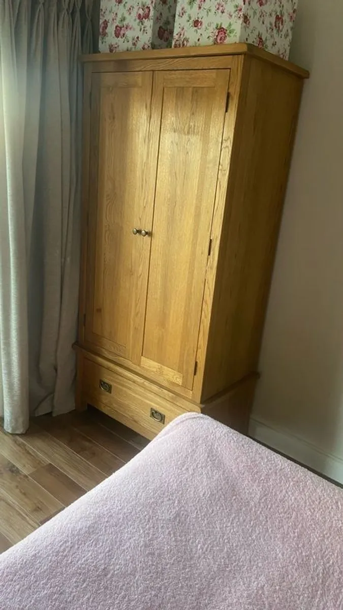 bedroom furniture - Image 2