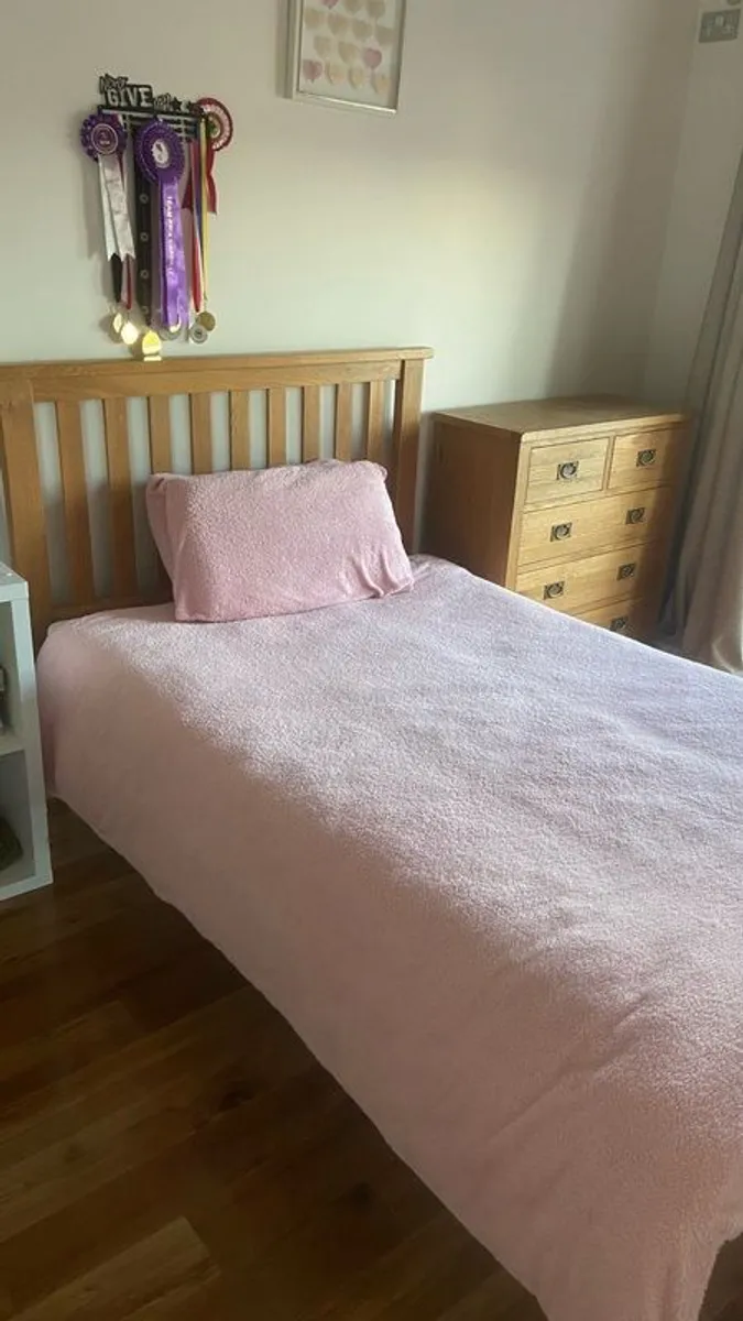 bedroom furniture - Image 3