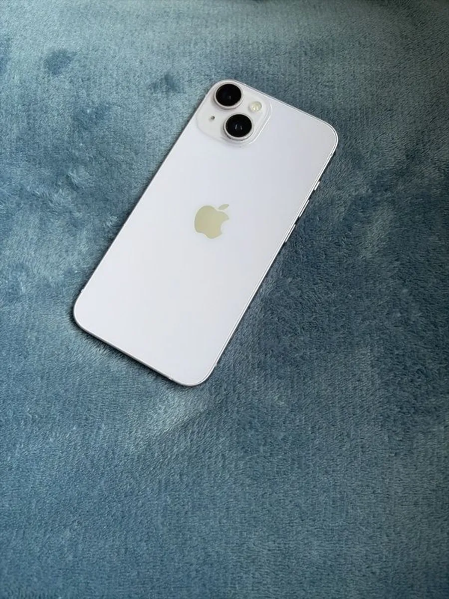 IPhone 14 - Image 4