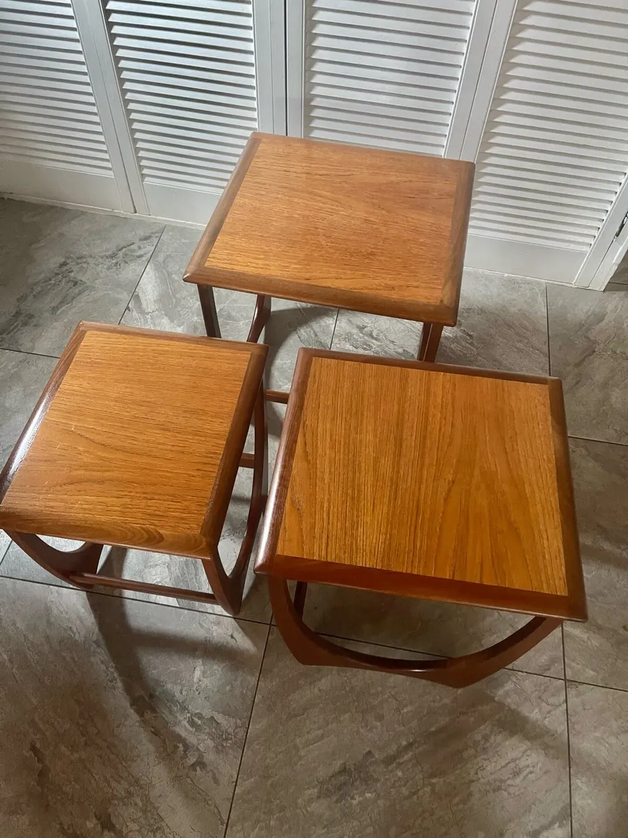 Mid century G Plan nesting tables - Image 4