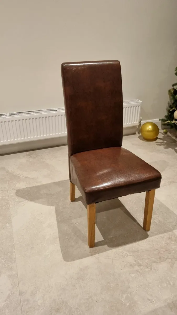 Dining table - Image 4